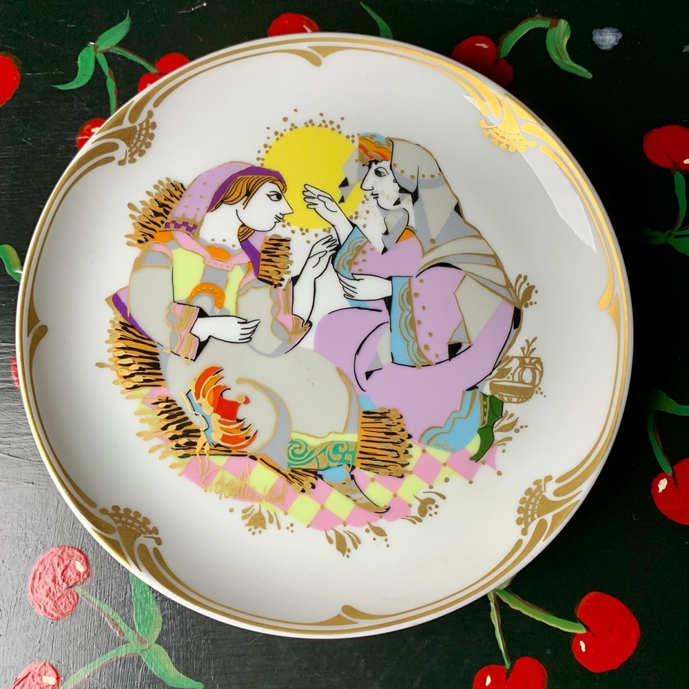 Vintage Decorative Plate